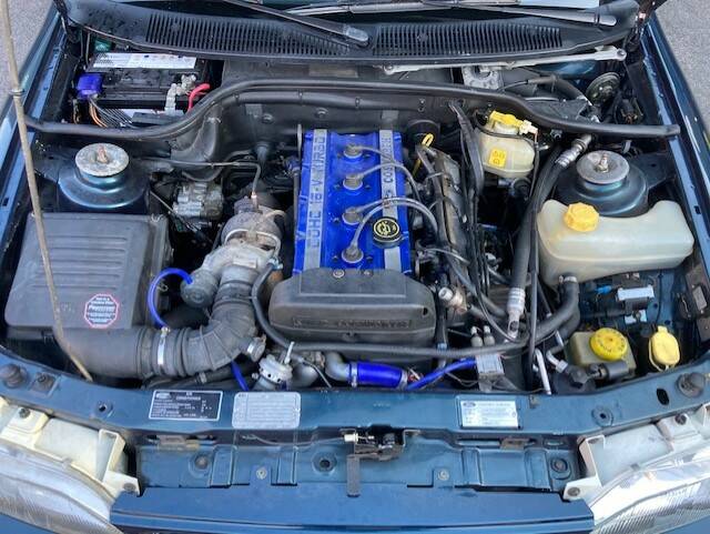 Image 17/21 de Ford Escort RS Cosworth (1993)