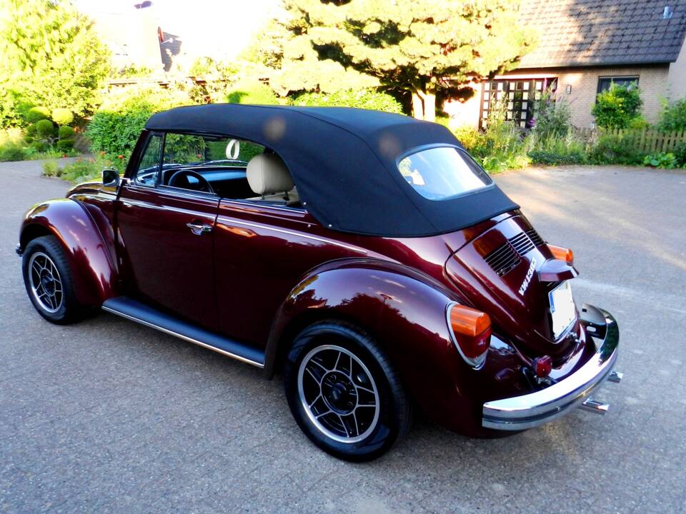 Imagen 16/63 de Volkswagen Käfer 1303 LS (1978)