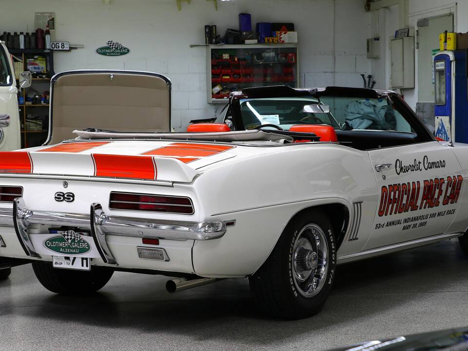Image 7/13 of Chevrolet Camaro SS-350 (1969)