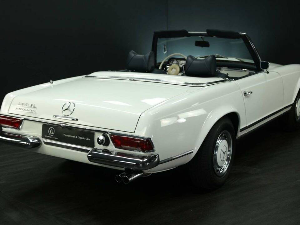 Image 2/50 of Mercedes-Benz 280 SL (1968)