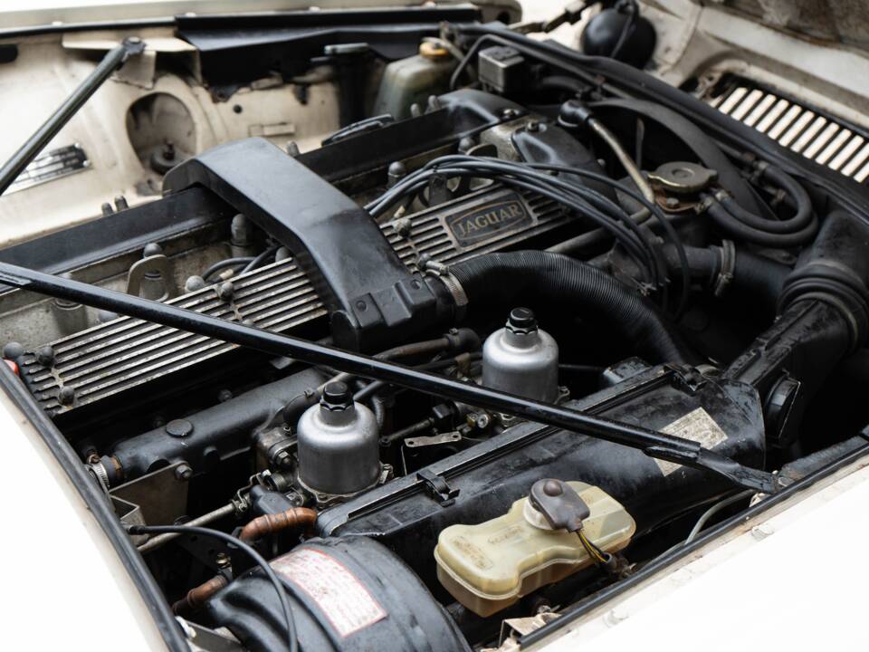 Immagine 5/50 di Daimler Sovereign 4.2 (1978)