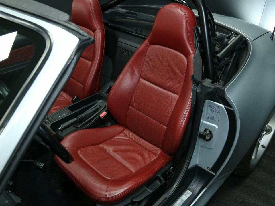 Bild 11/30 von BMW Z3 2.8 (1997)