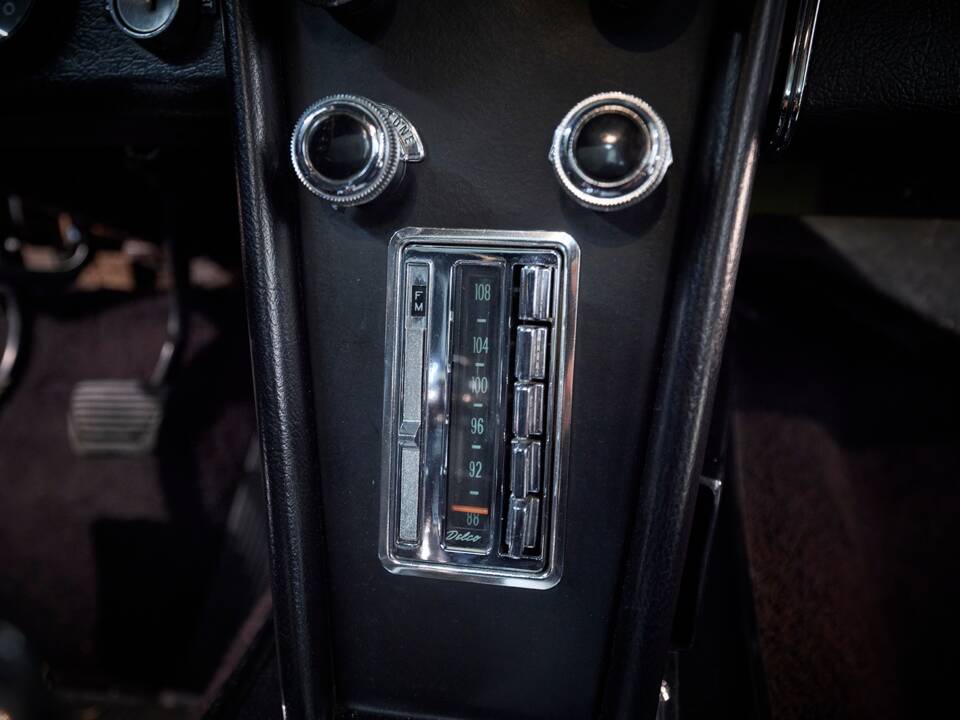 Image 78/78 of Chevrolet Corvette Stingray 427 (1967)