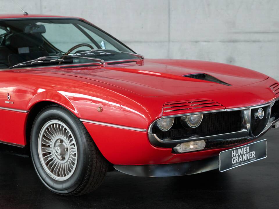 Image 23/50 of Alfa Romeo Montreal (1973)
