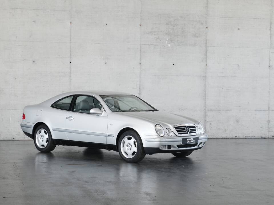 Bild 9/50 von Mercedes-Benz CLK 230 Kompressor (1999)