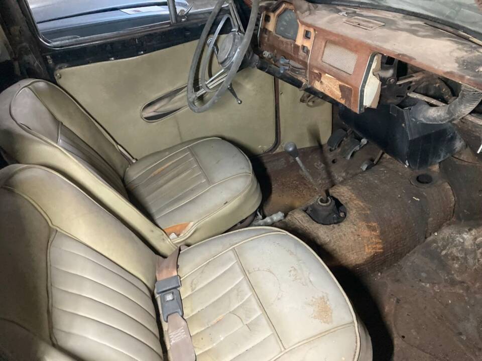 Bild 15/41 von MG Magnette ZA (1955)