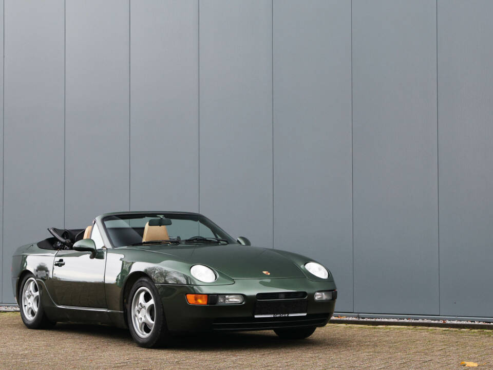 Bild 34/47 von Porsche 968 (1992)
