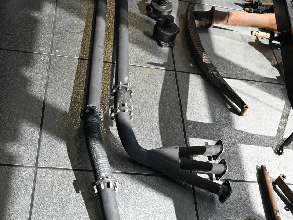 Immagine 36/60 di Riley 2 1/2 Special (1937)