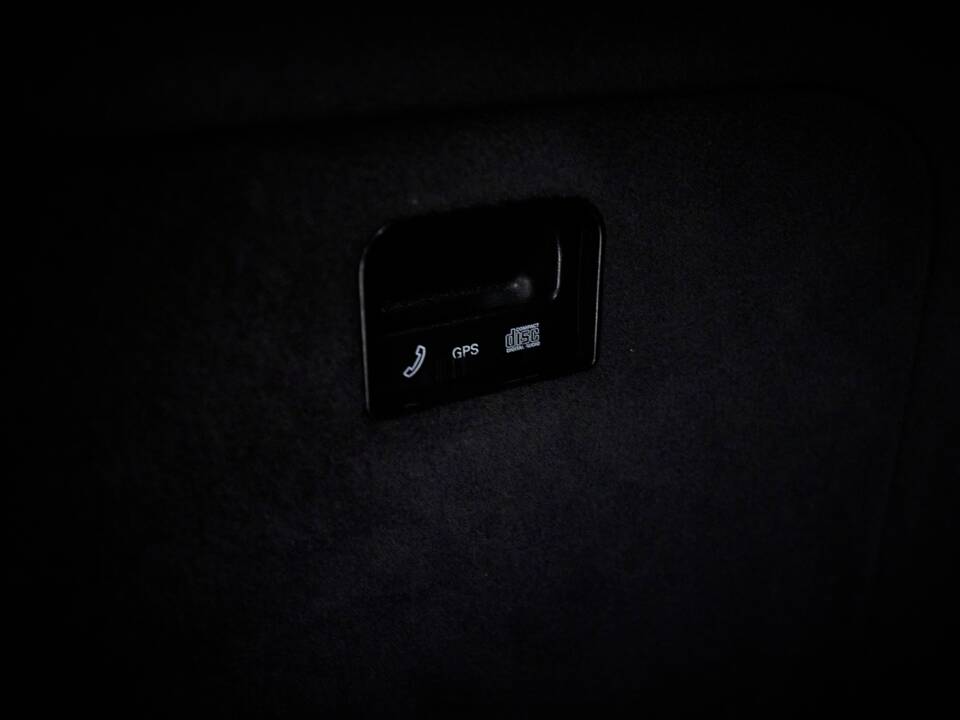 Imagen 85/100 de Audi RS4 Avant (2001)