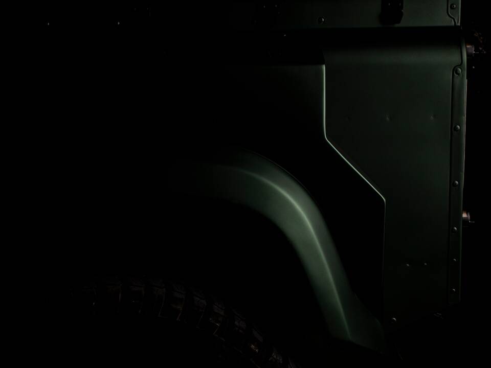 Image 40/44 of Land Rover Defender 90 (2011)