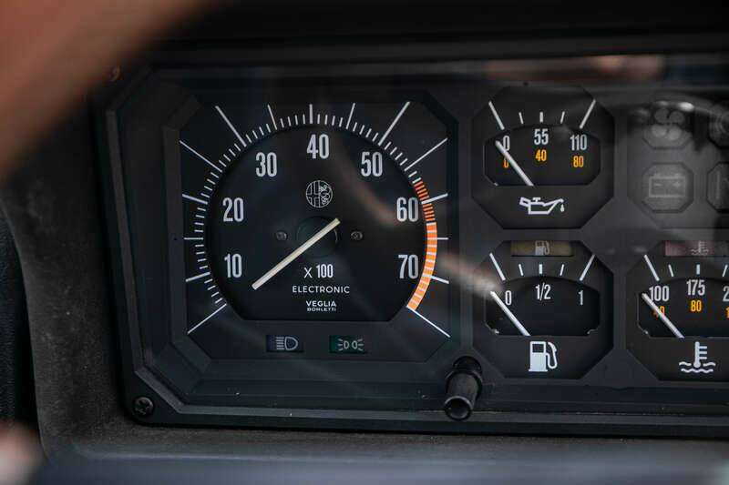 Afbeelding 12/41 van Alfa Romeo GTV 6 2.5 (1983)