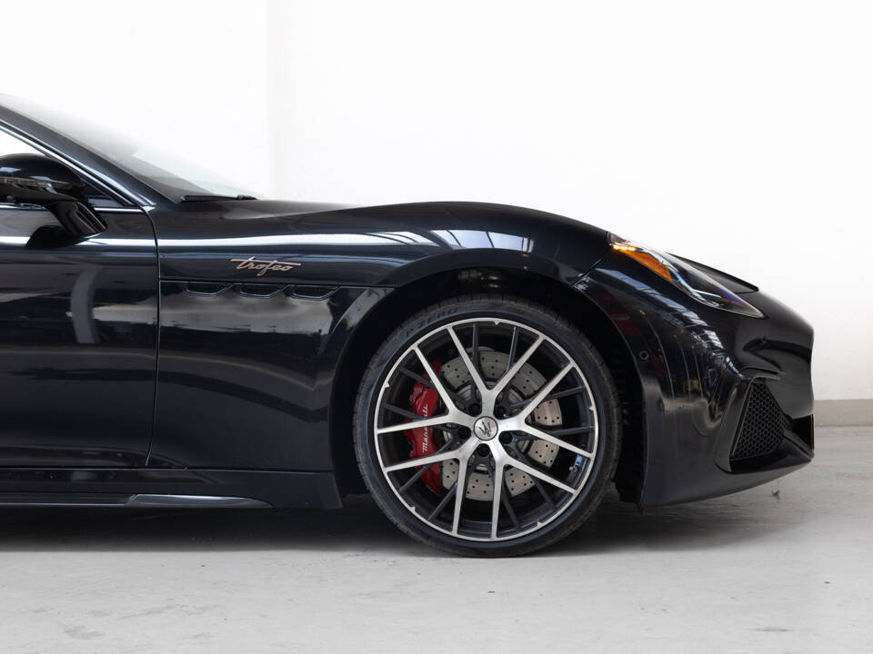 Image 25/34 of Maserati GranTurismo Trofeo (2024)