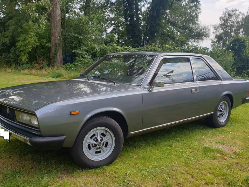 Imagen 3/7 de FIAT 130 Coupé (1975)