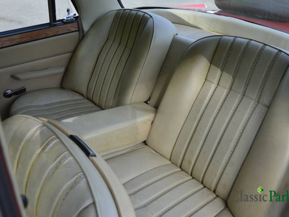 Image 25/50 of Rover 2000 TC (1976)