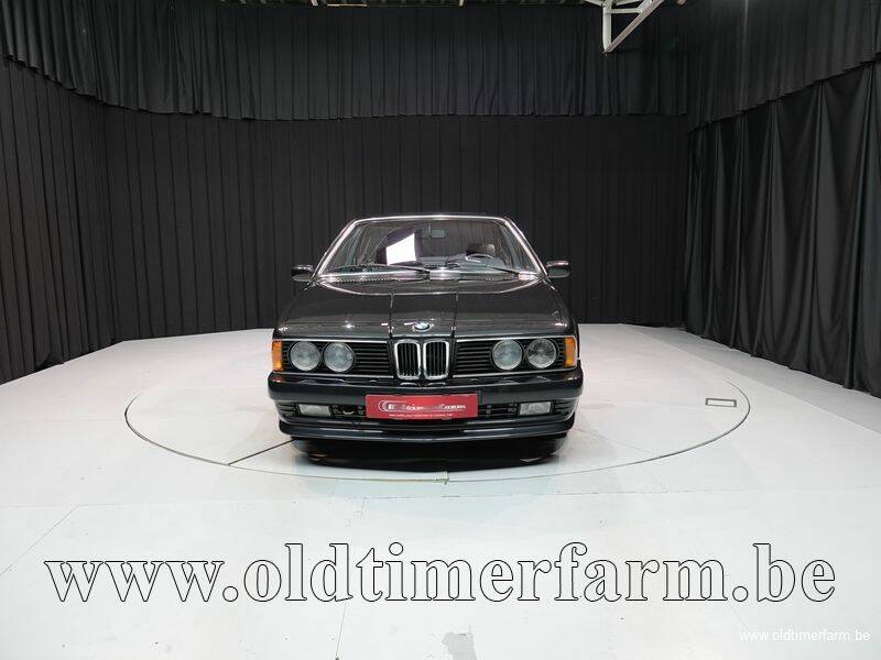 Image 5/15 of BMW M 635 CSi (1984)