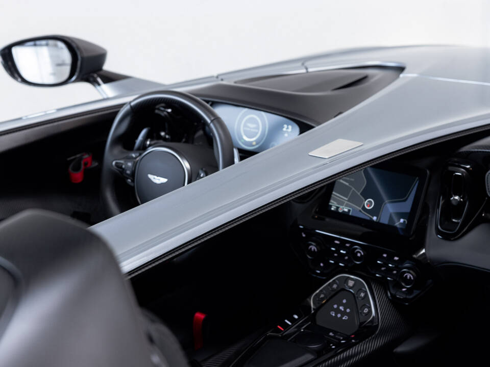 Bild 23/47 von Aston Martin V12 Speedster (2021)