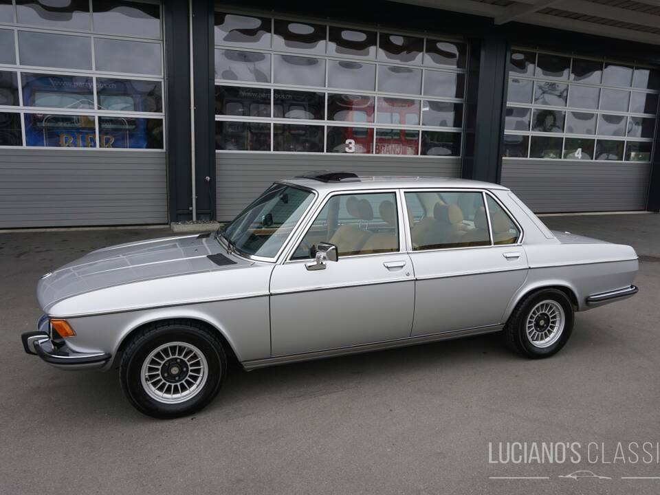 Immagine 5/76 di BMW 3,3 L (1975)