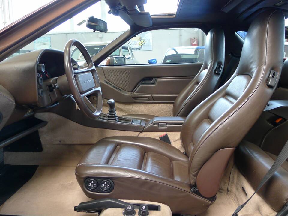 Bild 45/50 von Porsche 928 S (1986)