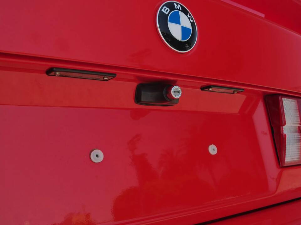 Bild 13/25 von BMW M3 (1990)