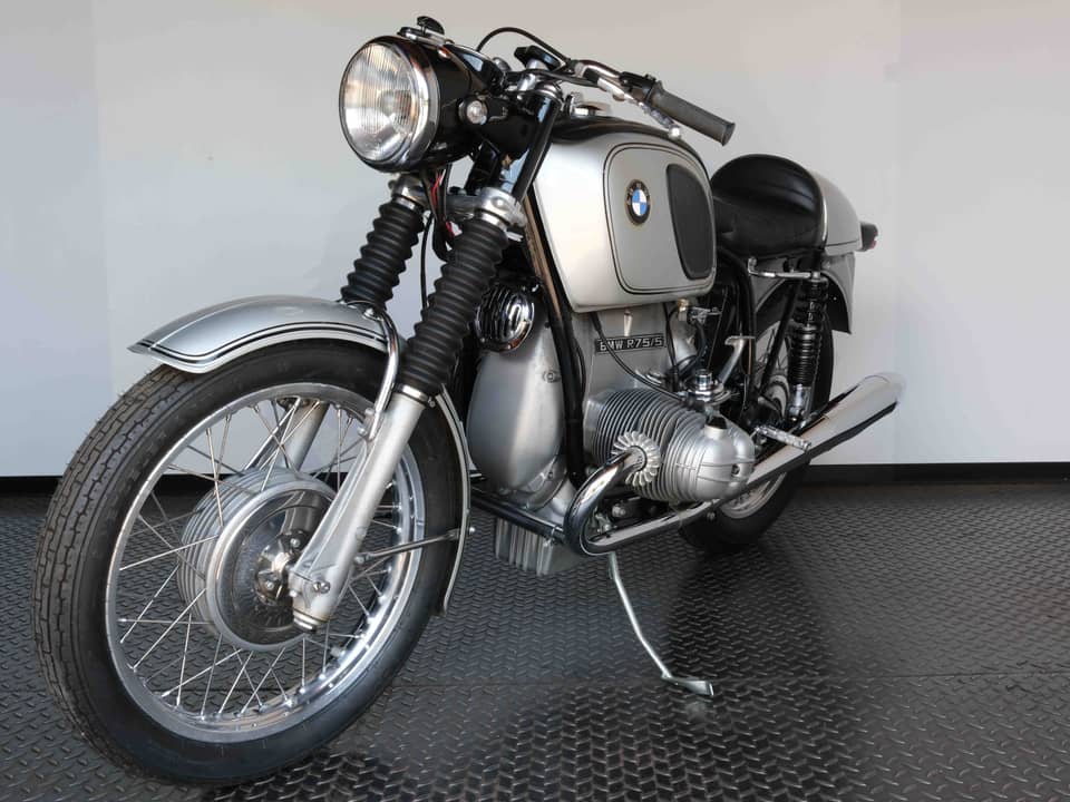 Image 21/59 of BMW R 75/5 (1972)