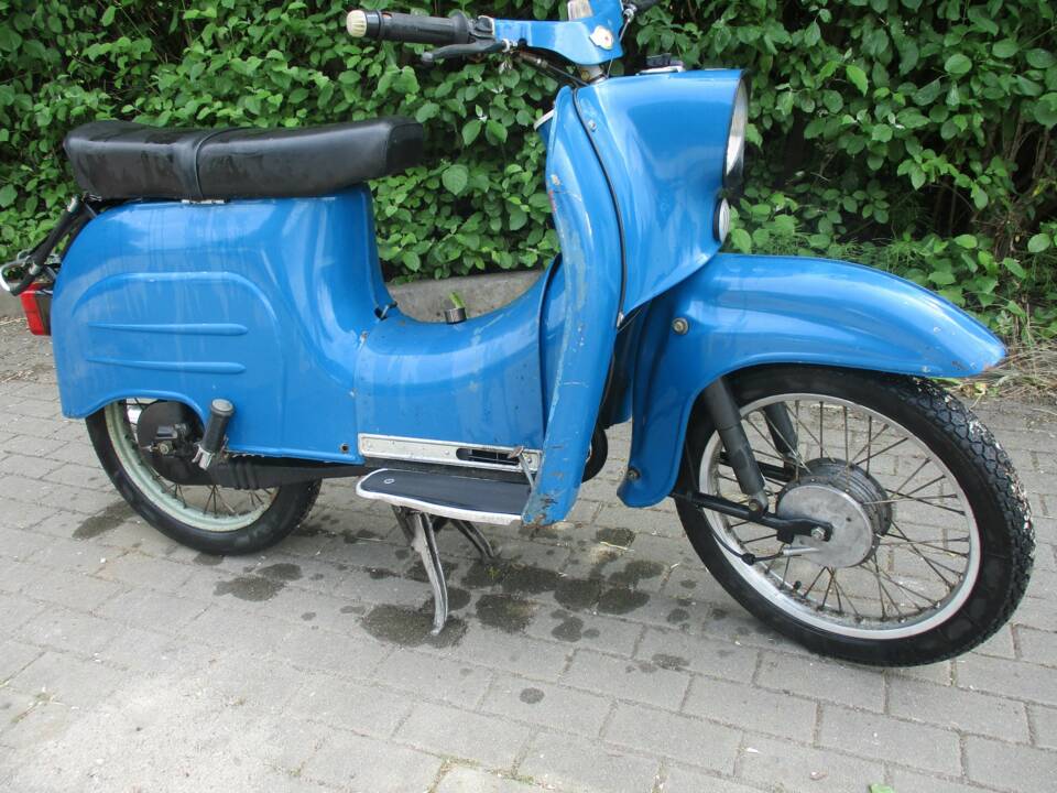 Afbeelding 1/19 van Simson DUMMY (1980)