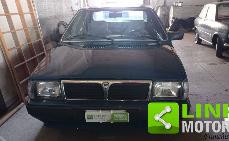 Bild 2/10 von Lancia Prisma 1.5 LX (1988)