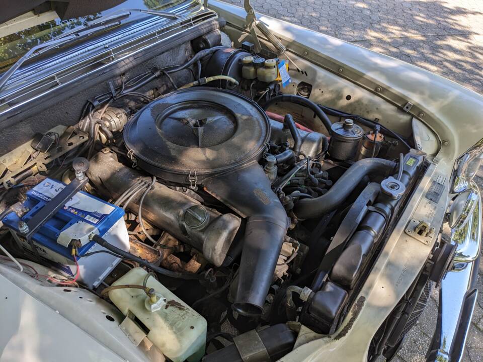 Bild 10/21 von Mercedes-Benz 280 SE 3,5 (1971)
