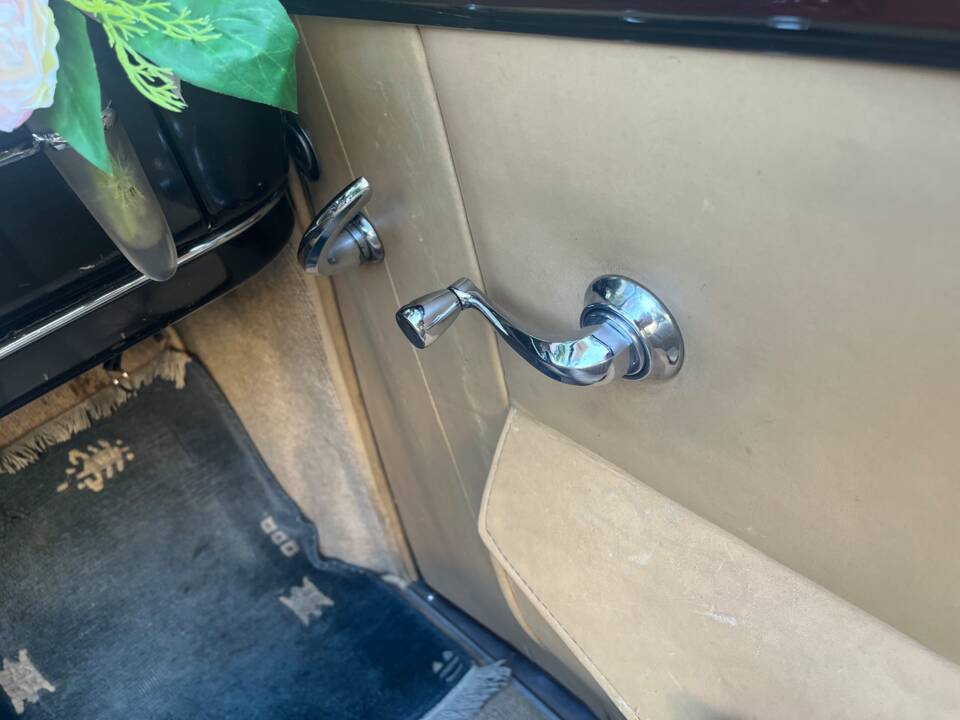 Bild 29/48 von Mercedes-Benz 220 Cabriolet B (1952)