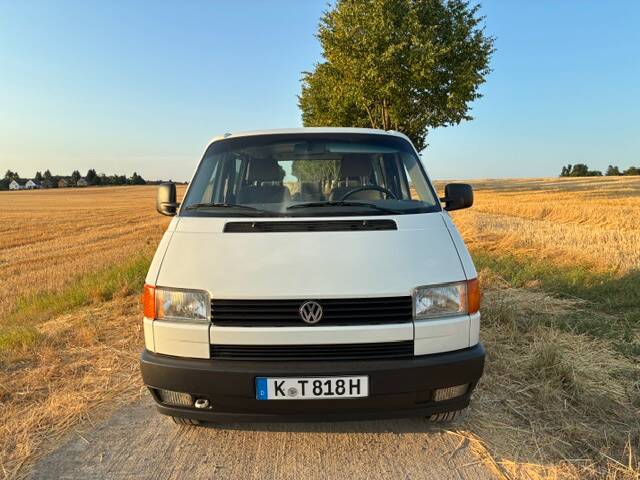 Image 2/16 of Volkswagen T4 Kombi 2.4 D (1991)