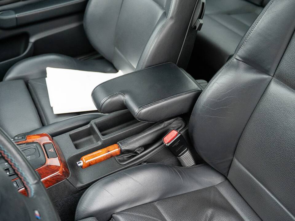 Bild 40/47 von BMW 323ti Compact (1998)