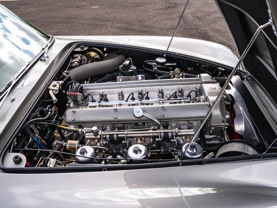 Image 28/42 de Aston Martin DB 5 (1964)