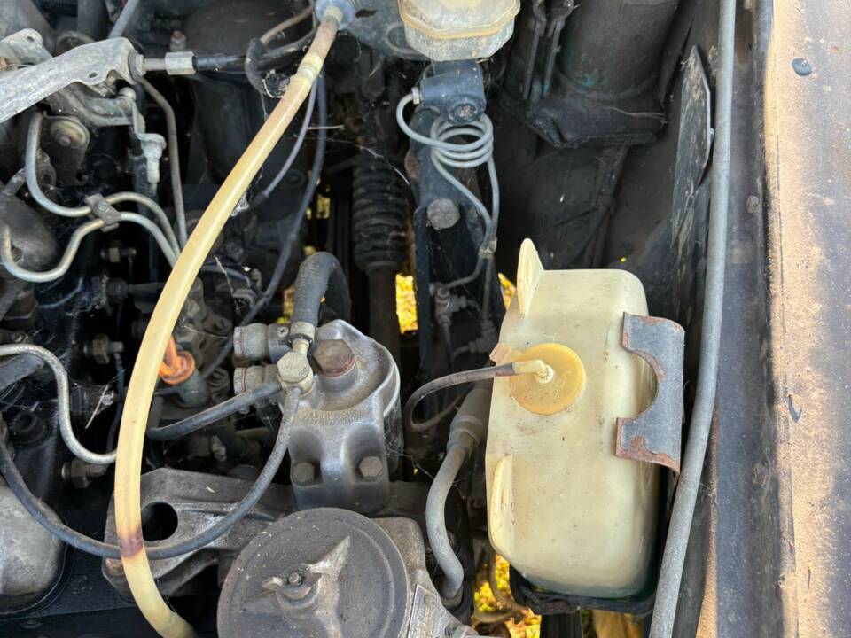 Image 46/53 of Mercedes-Benz 240 GD (SWB) (1982)