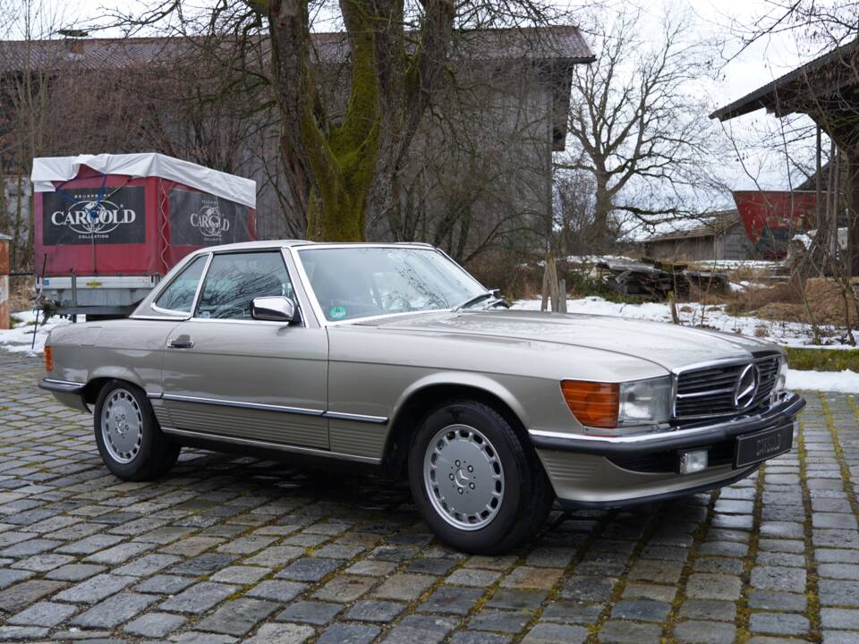 Image 8/17 of Mercedes-Benz 420 SL (1986)