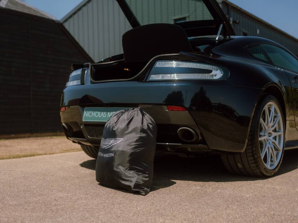 Bild 59/79 von Aston Martin V12 Vantage AMR (2018)