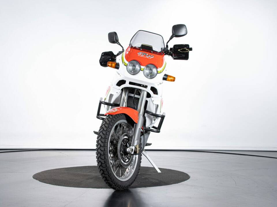 Image 7/50 of Cagiva E900 Elefant (1997)