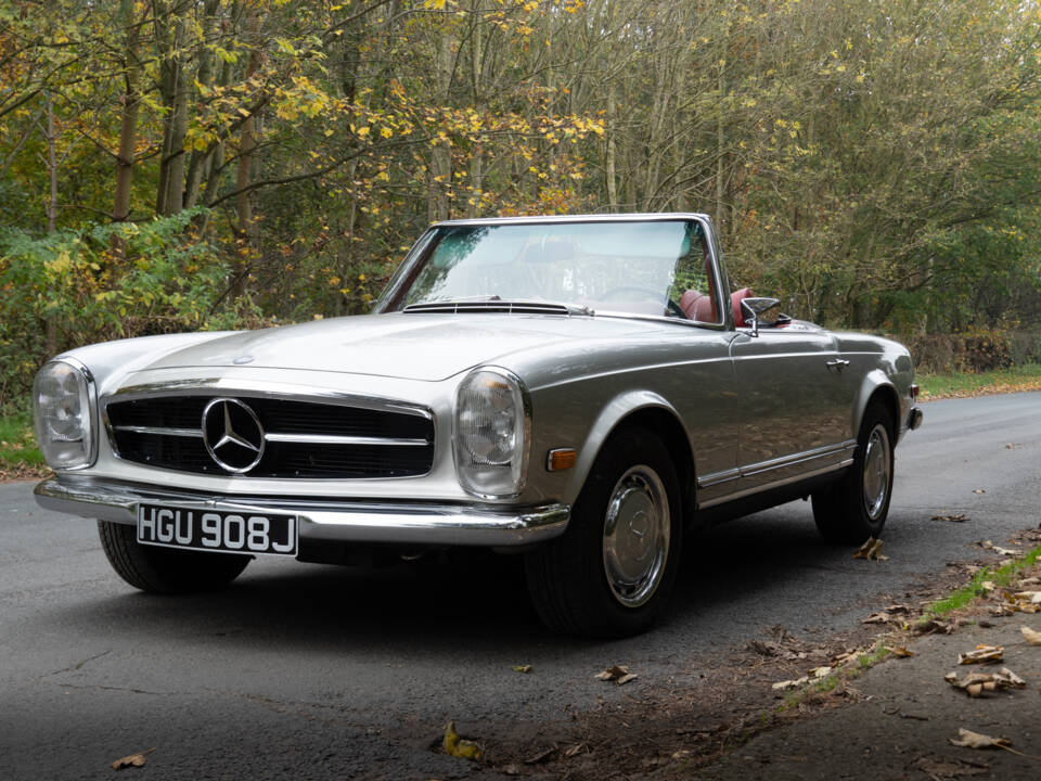 Image 3/16 of Mercedes-Benz 280 SL (1971)