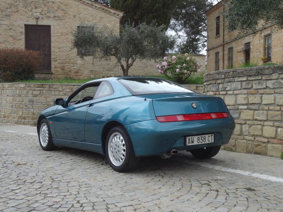 Afbeelding 12/27 van Alfa Romeo GTV 2.0 V6 Turbo (1998)