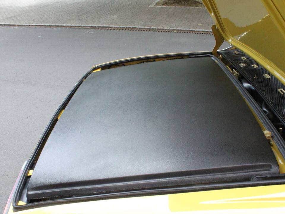 Image 14/19 of Porsche 914&#x2F;6 (1970)