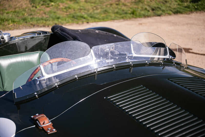 Image 15/41 de Jaguar XK 120 C (C-Type) (1965)