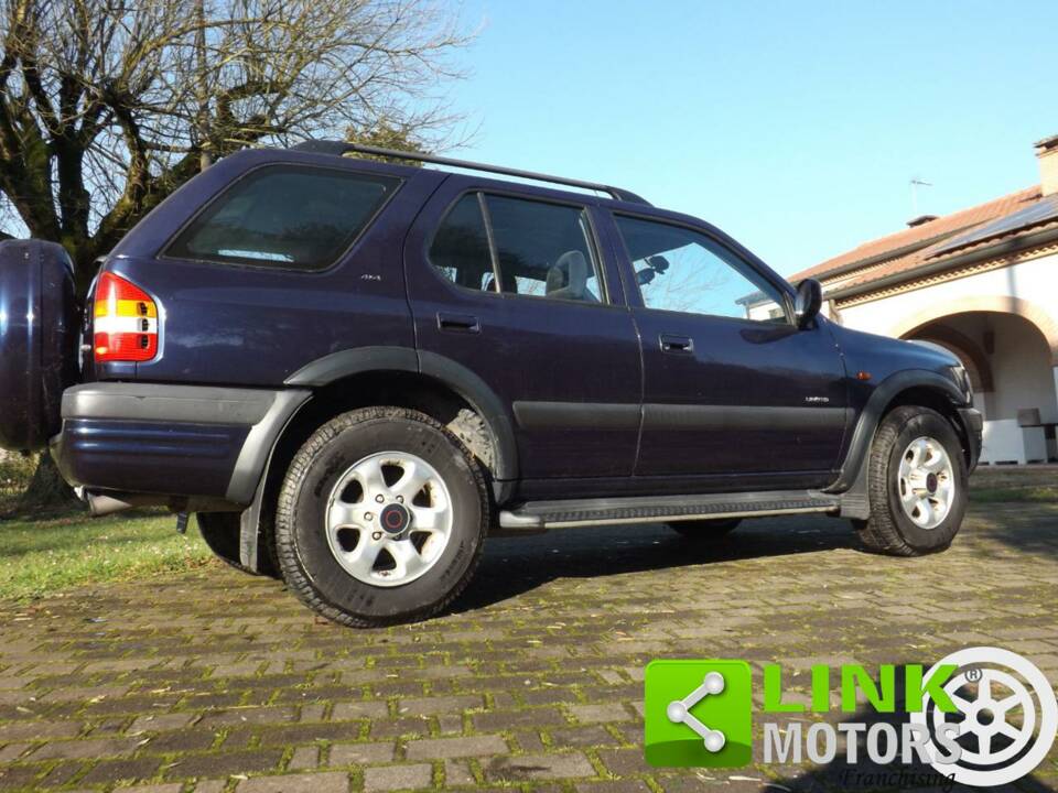 Image 4/10 of Opel Frontera 2.2. DTI 16V (1999)