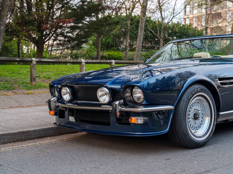 Image 11/26 of Aston Martin V8 EFi Volante (1986)