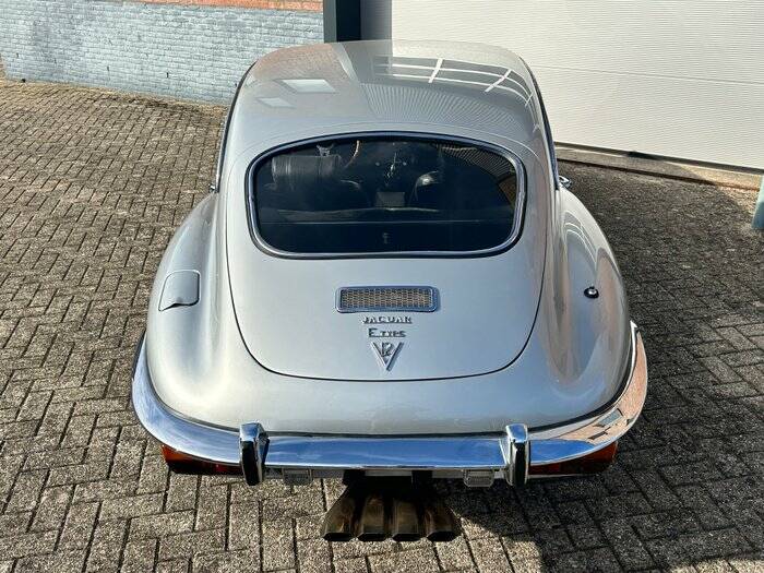 Bild 5/7 von Jaguar E-Type V12 (2+2) (1971)