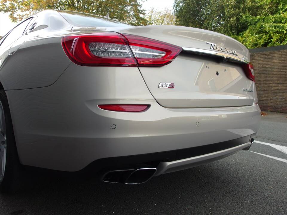 Image 15/98 of Maserati Quattroporte GTS (2015)