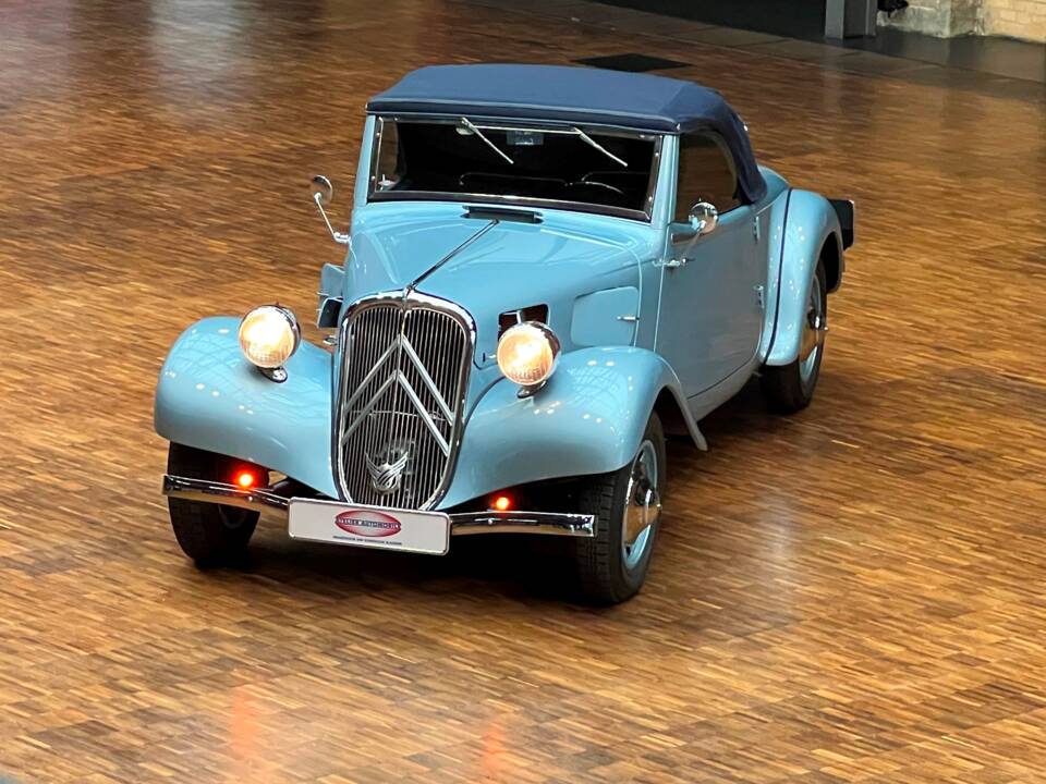 Image 3/39 de Citroën Traction Avant 11 BL Légère (1939)