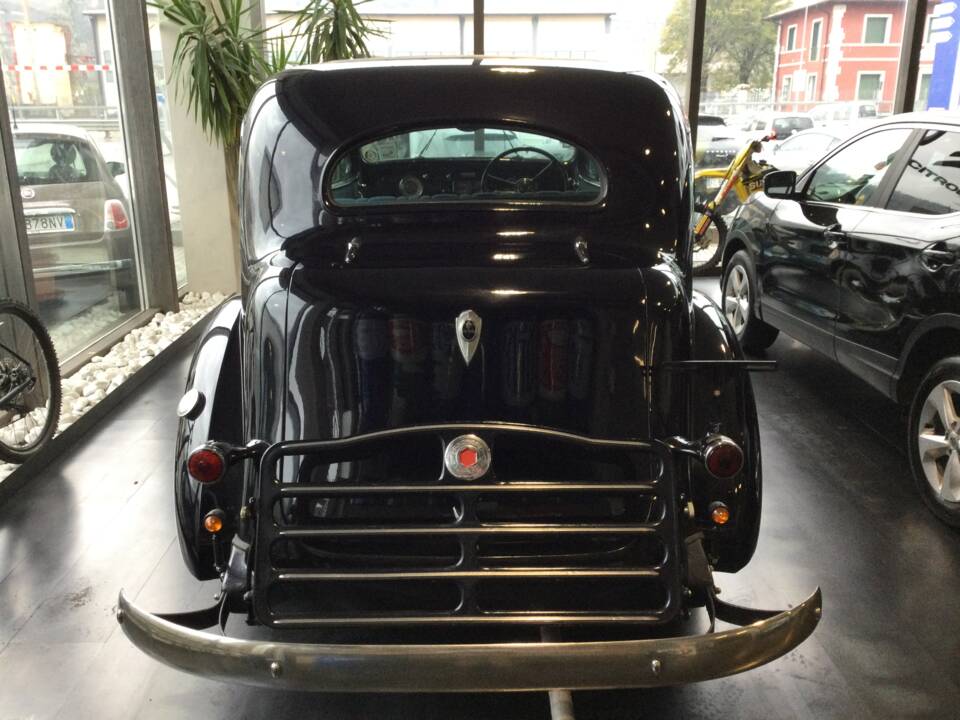Immagine 2/28 di Packard Super Eight (1937)