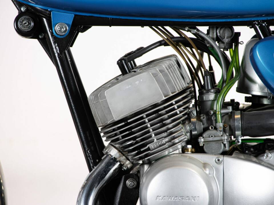 Image 21/50 of Kawasaki H1 500 Mach III (1971)