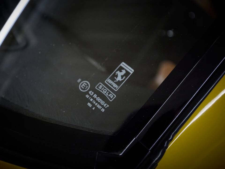 Image 34/100 of Ferrari F 355 Spider (1999)