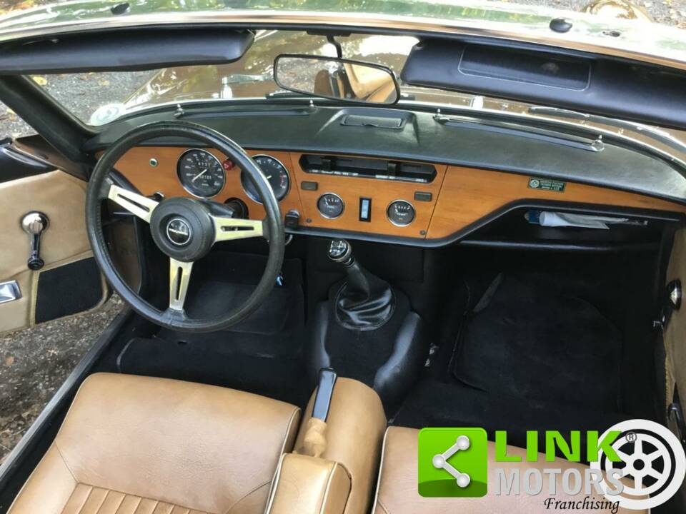 Image 6/10 of Triumph Spitfire 1500 (1975)