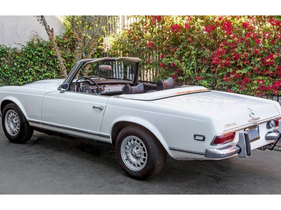 Bild 11/40 von Mercedes-Benz 280 SL (1969)