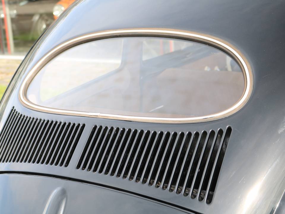 Immagine 8/50 di Volkswagen Beetle 1200 Standard &quot;Oval&quot; (1954)